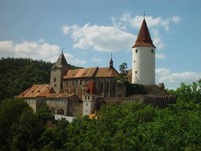 可咯尼酒店 Křivoklát 外观 照片